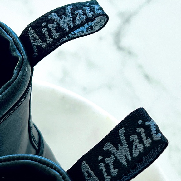 Dr. Martens Black Anistone Lo Shoes - Picture 11 of 12